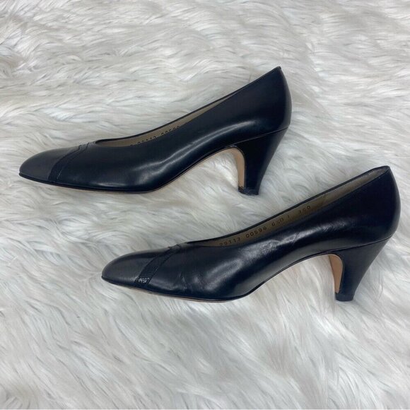 Salvatore Ferragamo Women’s Minimalist Color-Block Designer Leather Pump US 6.5B - Picture 8 of 15